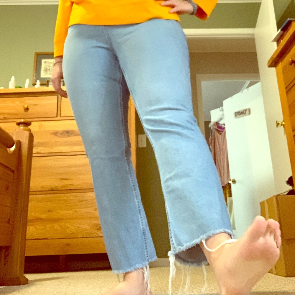 Everlane Kick Crop Jeans size 33 Light blue